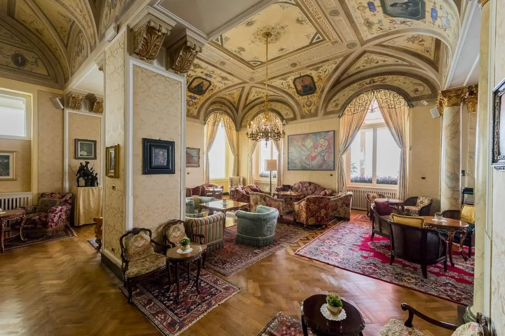 Lobby, Grand Hotel Villa Serbelloni, Milan