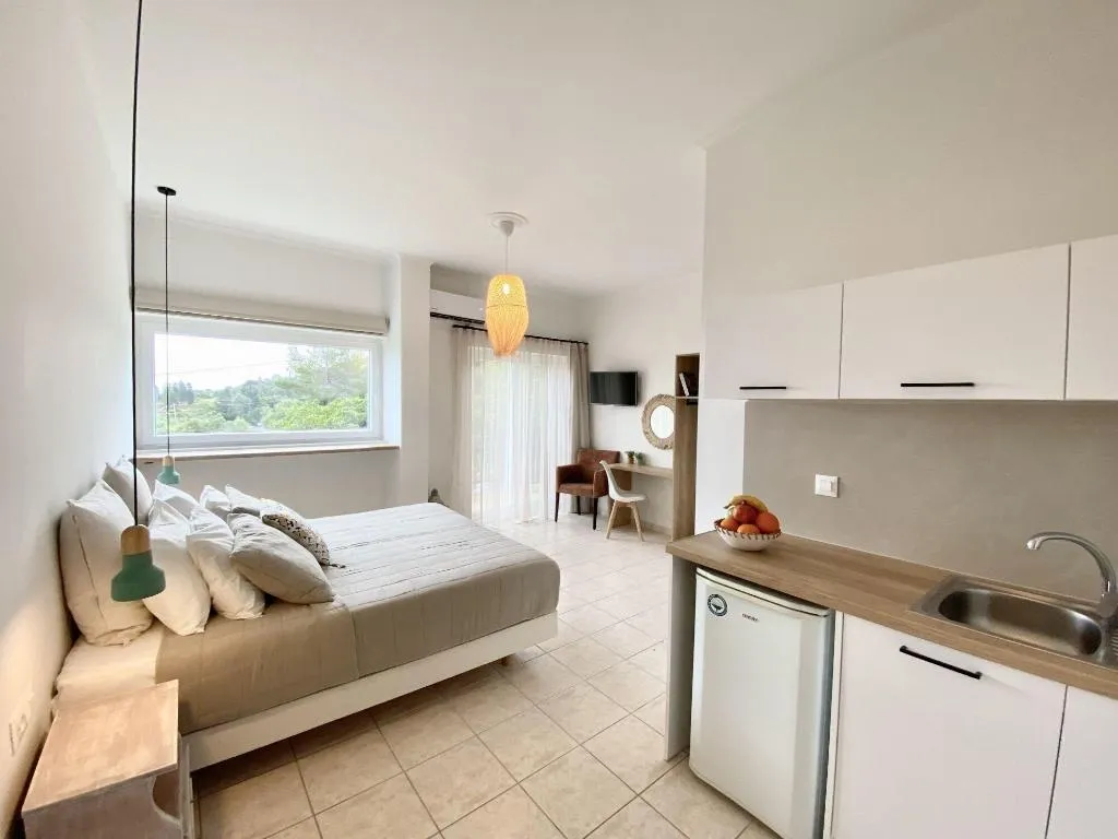 Room, Lithies Studios & Apartments, Zante