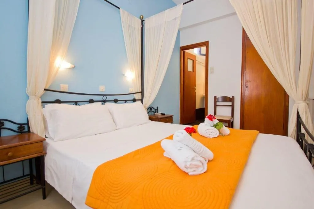 Room, Hotel Leta, Santorini