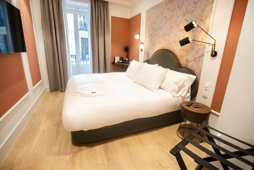 Double or Twin STANDARD Room, Soho Boutique Opera, Madrid