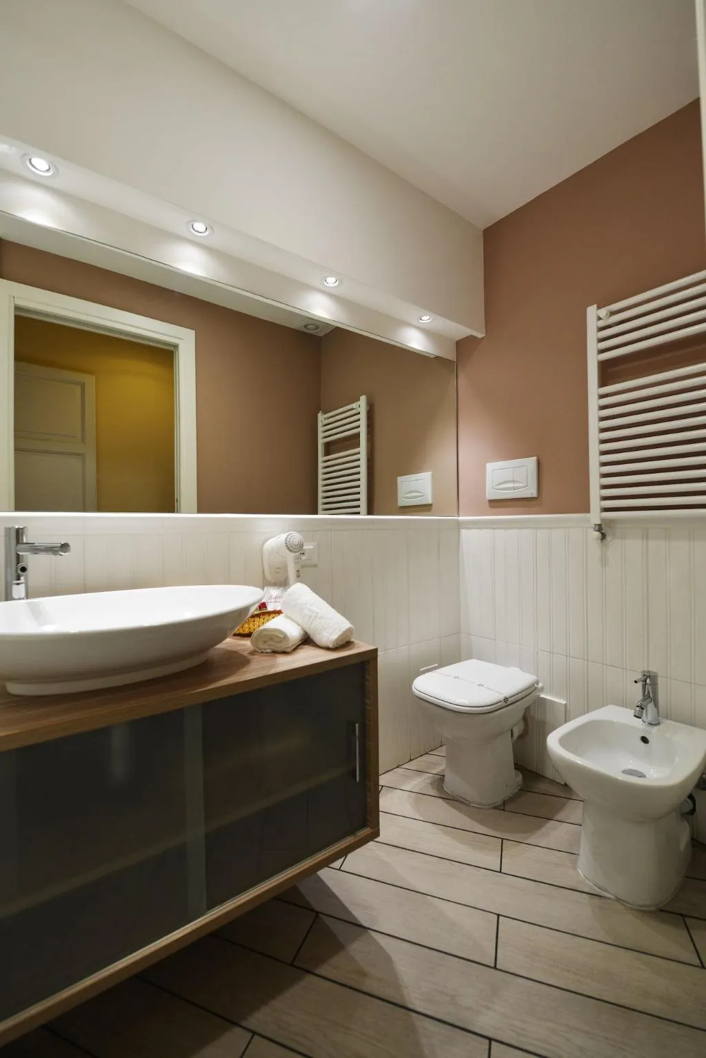 Room, 174 Via Roma, Palermo