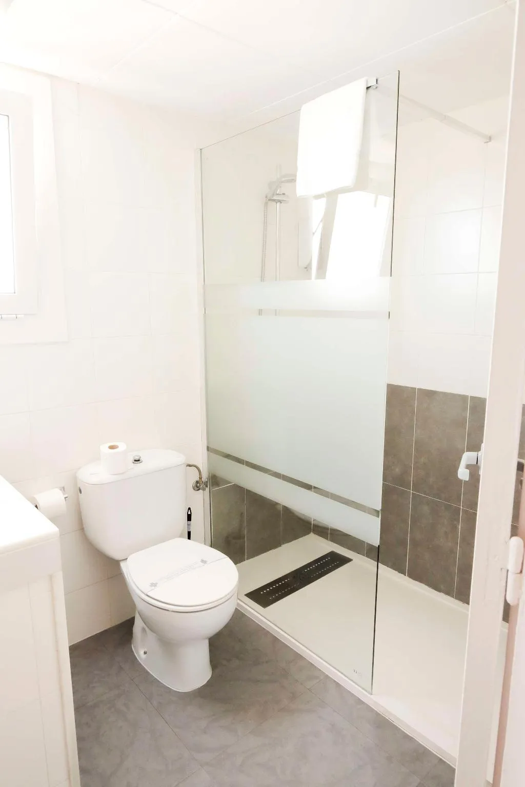Room, Subur, Costa Brava