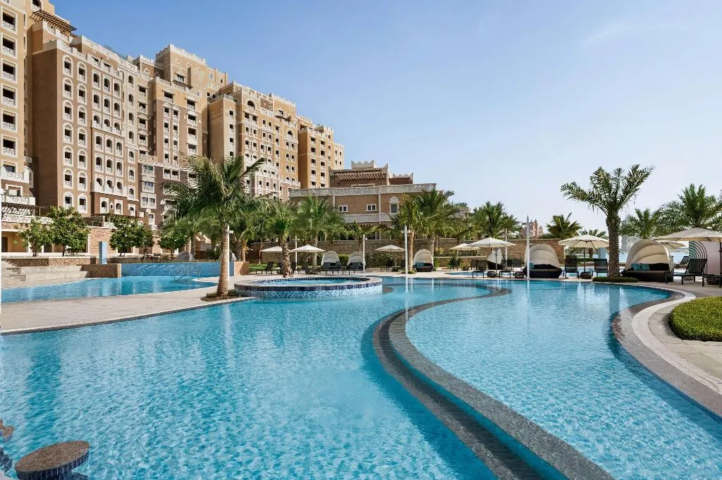 Pool, Wyndham Residences The Palm, Dubai