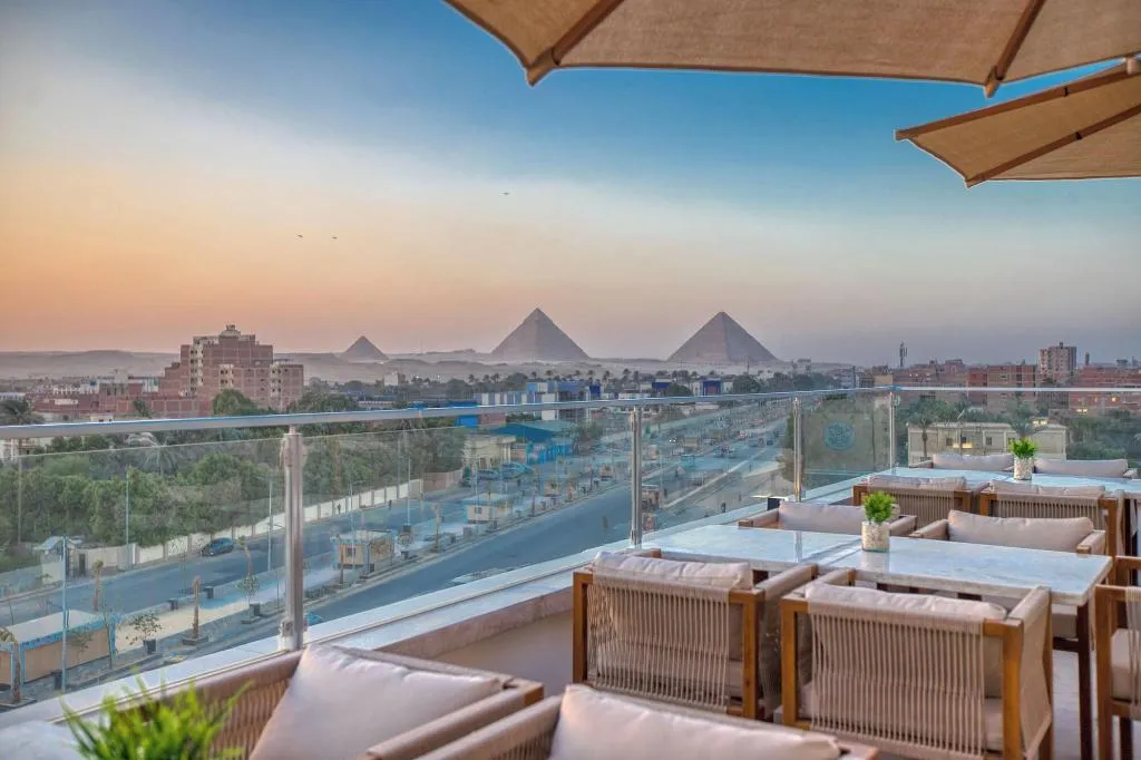 General view, Mazar Pyramids Hotel, Cairo