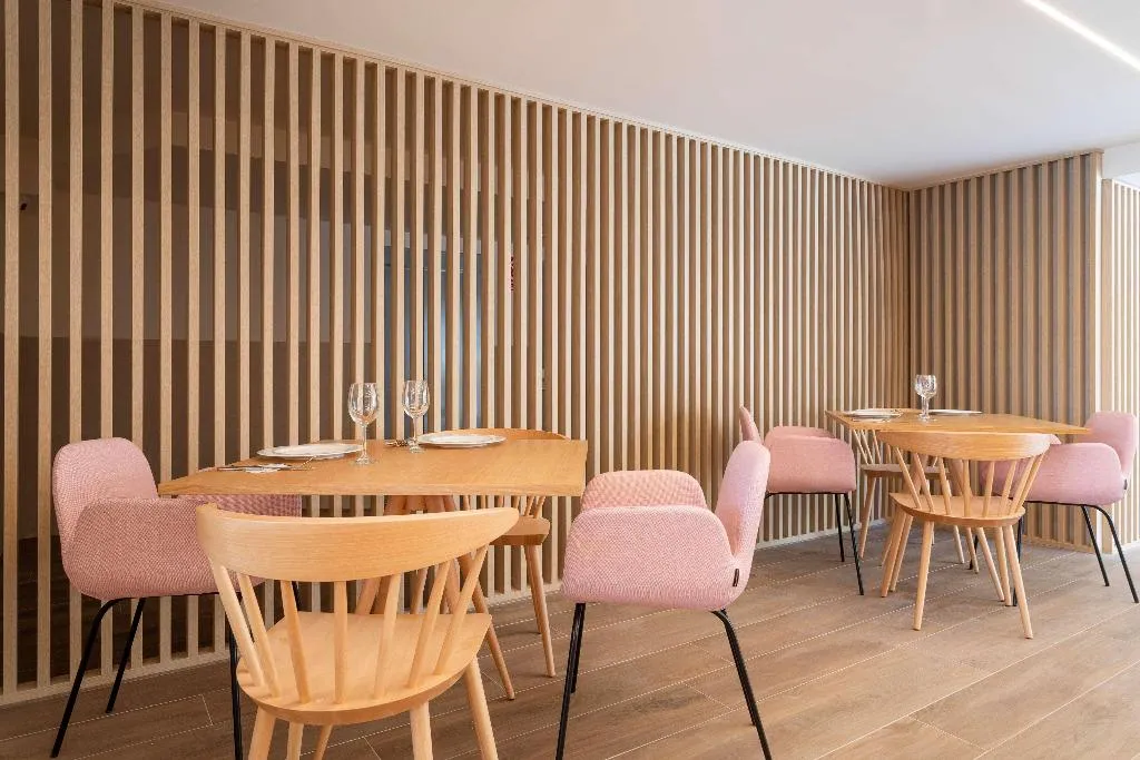 Restaurant, Halley Hotel & Apartments Affiliated by Meliá, Costa Blanca