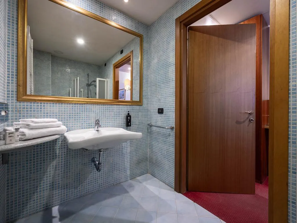 SINGLE STANDARD Room, iH Hotels Milano St. John, Milan