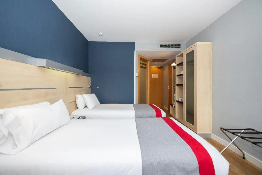 TWIN STANDARD Room, Holiday Inn Express Molins de Rei, Barcelona