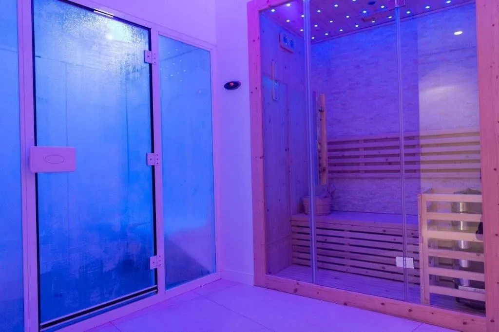 Sports and Entertainment, Aquaboutique Wellness & Spa, Naples
