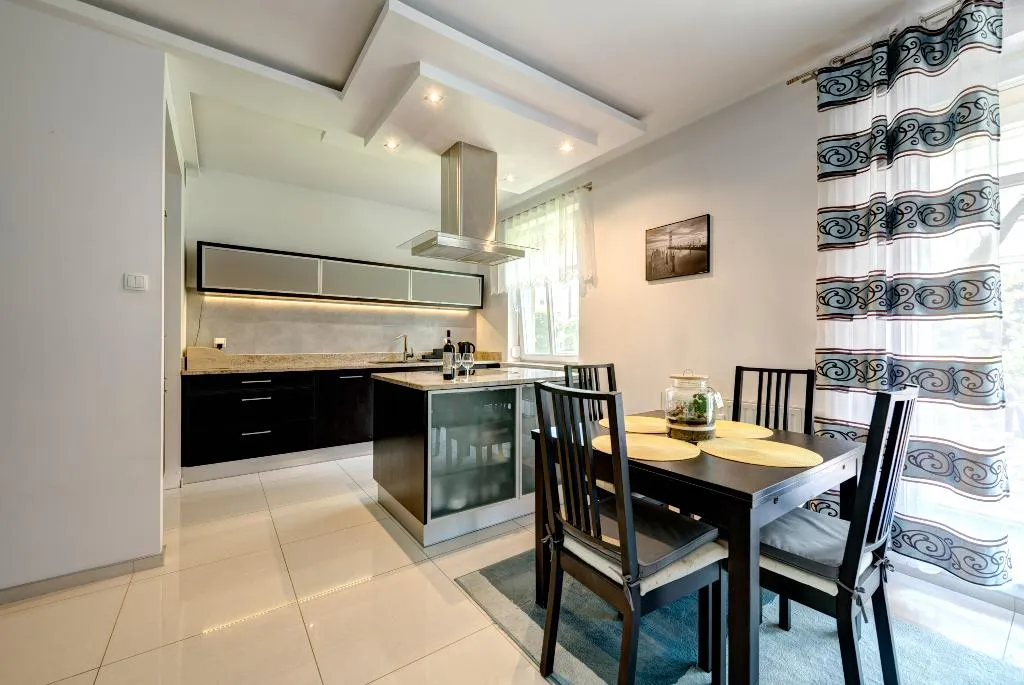 APARTMENT TWO BEDROOMS Room, Dom & House Apartments Parkur Sopot, Gdansk
