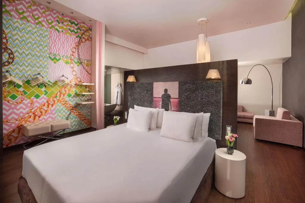 JUNIOR SUITE STANDARD Room, nhow Milano, Milan