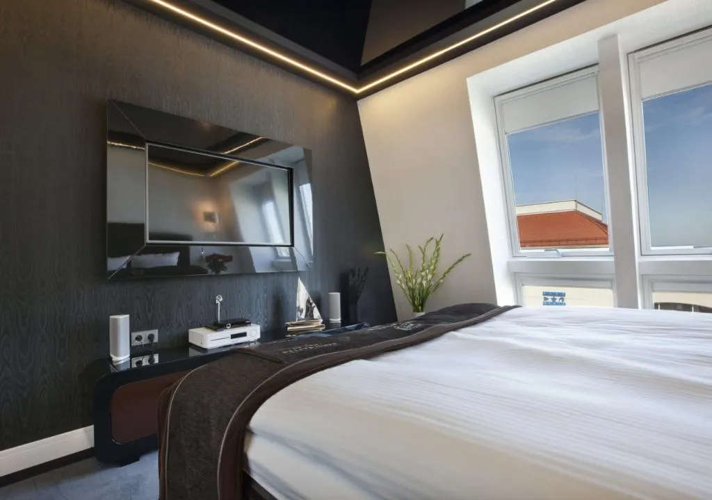 APARTMENT ONE BED Room, Bayjonn Boutique Hotel, Gdansk