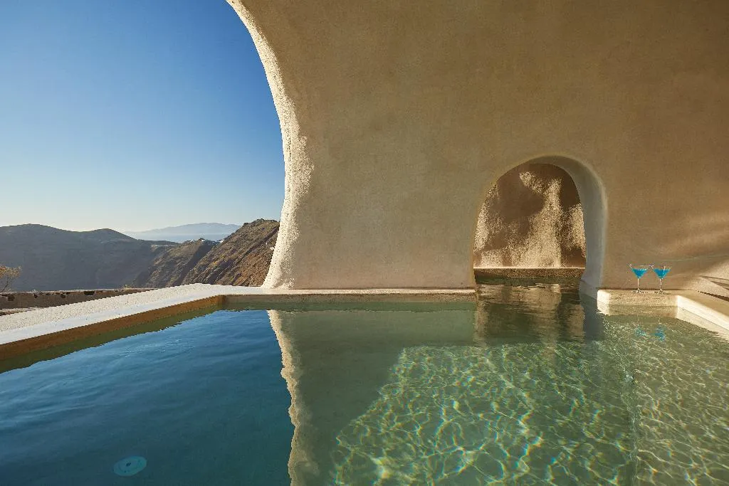 SUITE STANDARD Room, Divine Cave Experience, Santorini