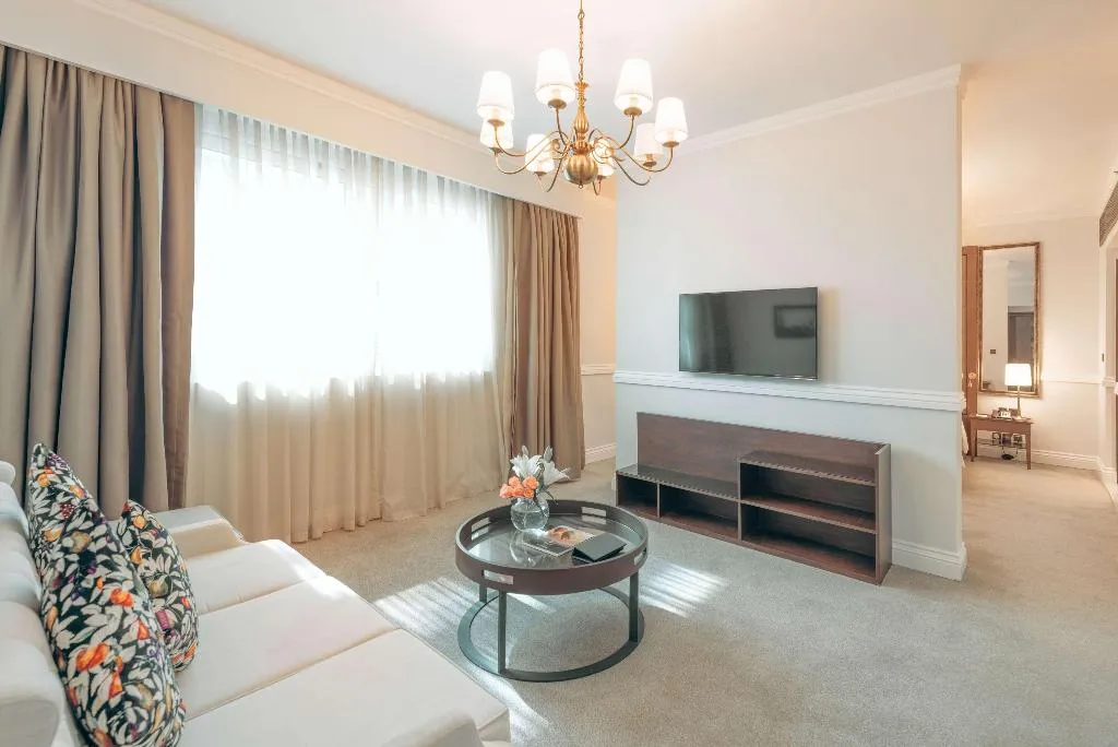 SUITE STANDARD Room, Dukes The Palm Dubai Hotel, Dubai