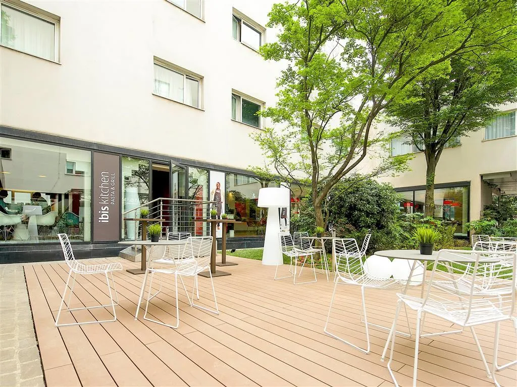 Restaurant, Ibis Milano Centro, Milan