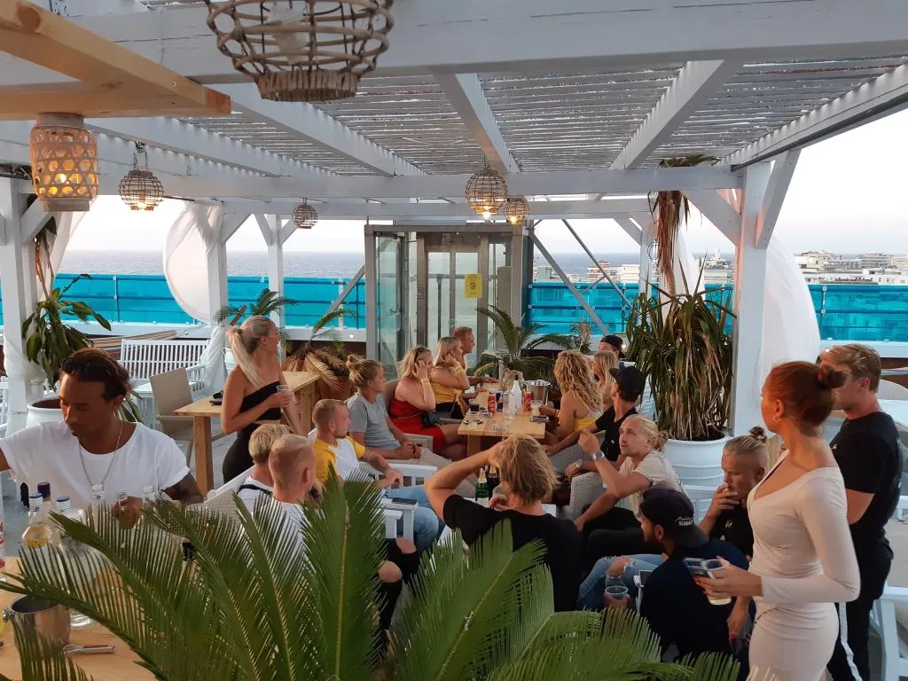Bar, Parthenon, Rhodes