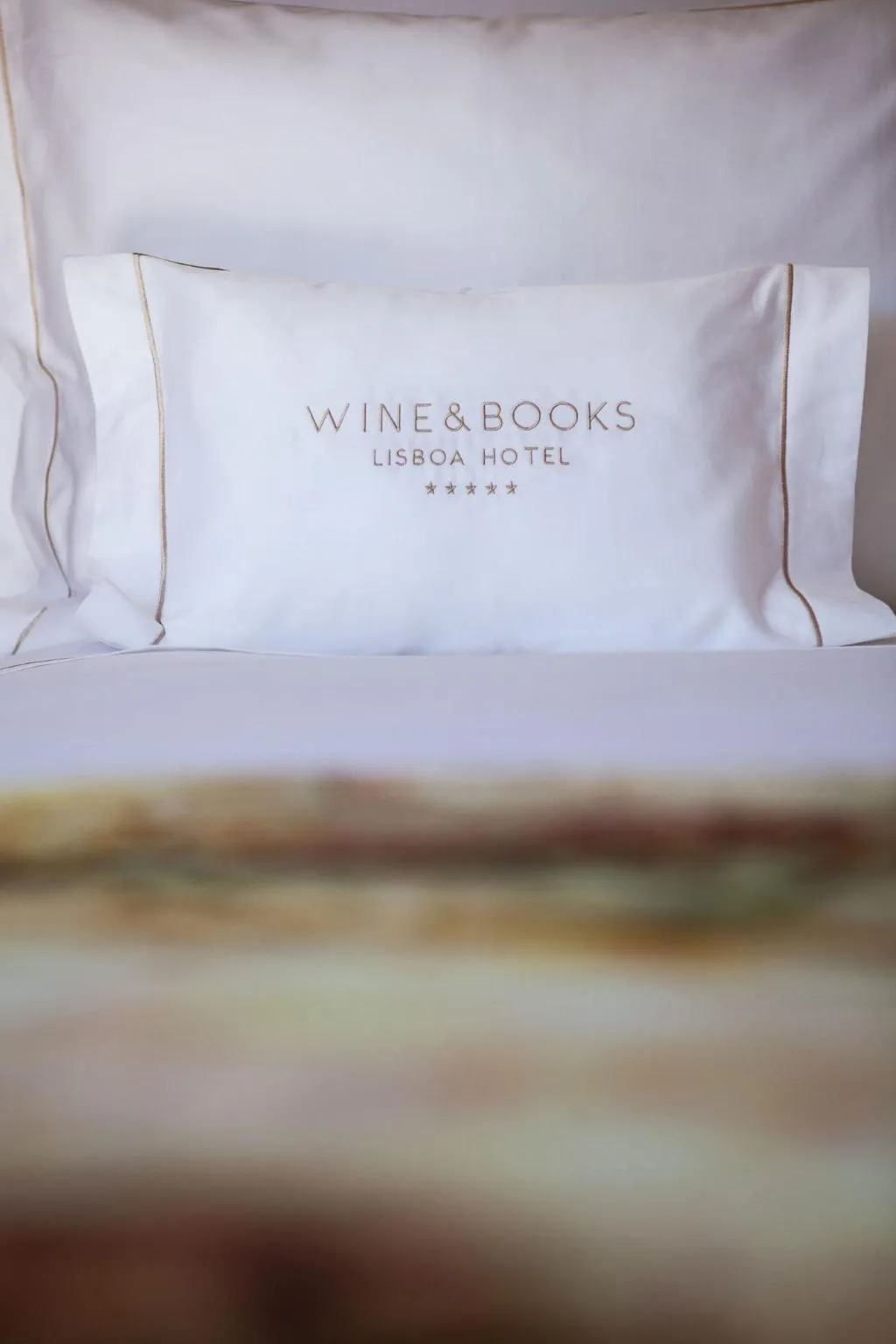 Room, Wine & Books Lisboa - Wbl, Lisbon