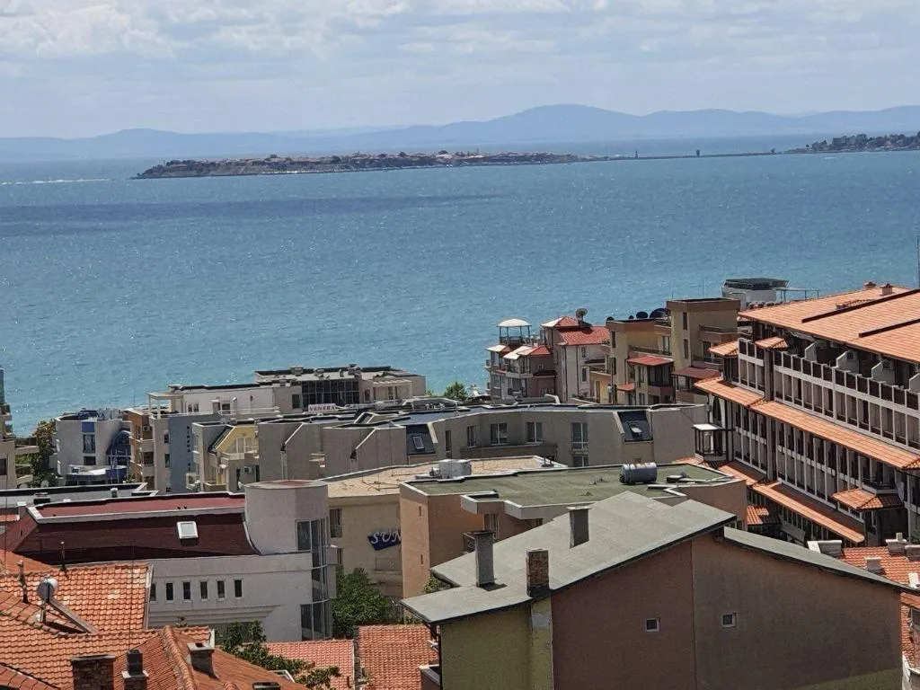 Terrace, Roel Residence Apartments, Bourgas