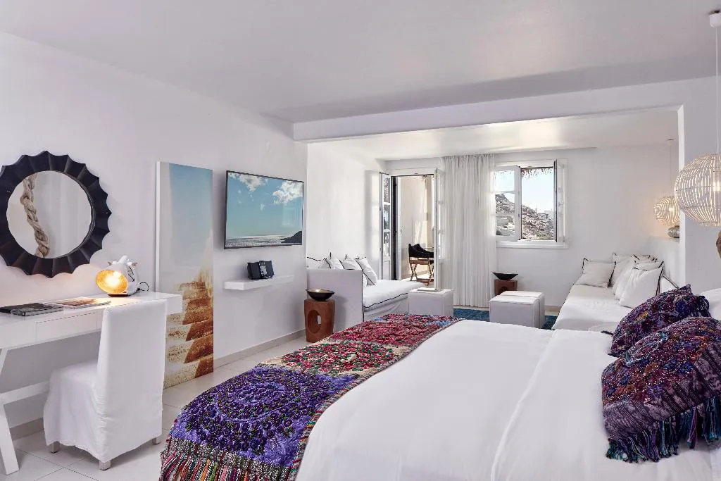 Double or Twin SIDE SEA VIEW Room, Myconian Villa Collection Preferred Hotels, Mykonos
