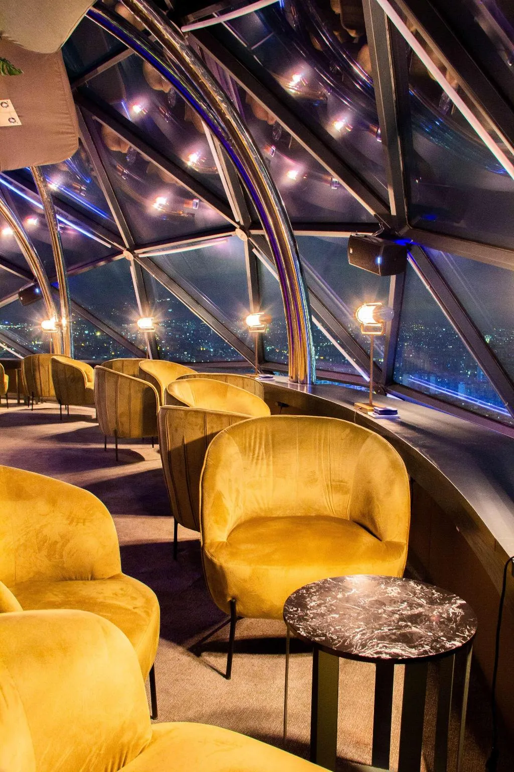 Bar, Hyatt Regency Barcelona Tower, Barcelona