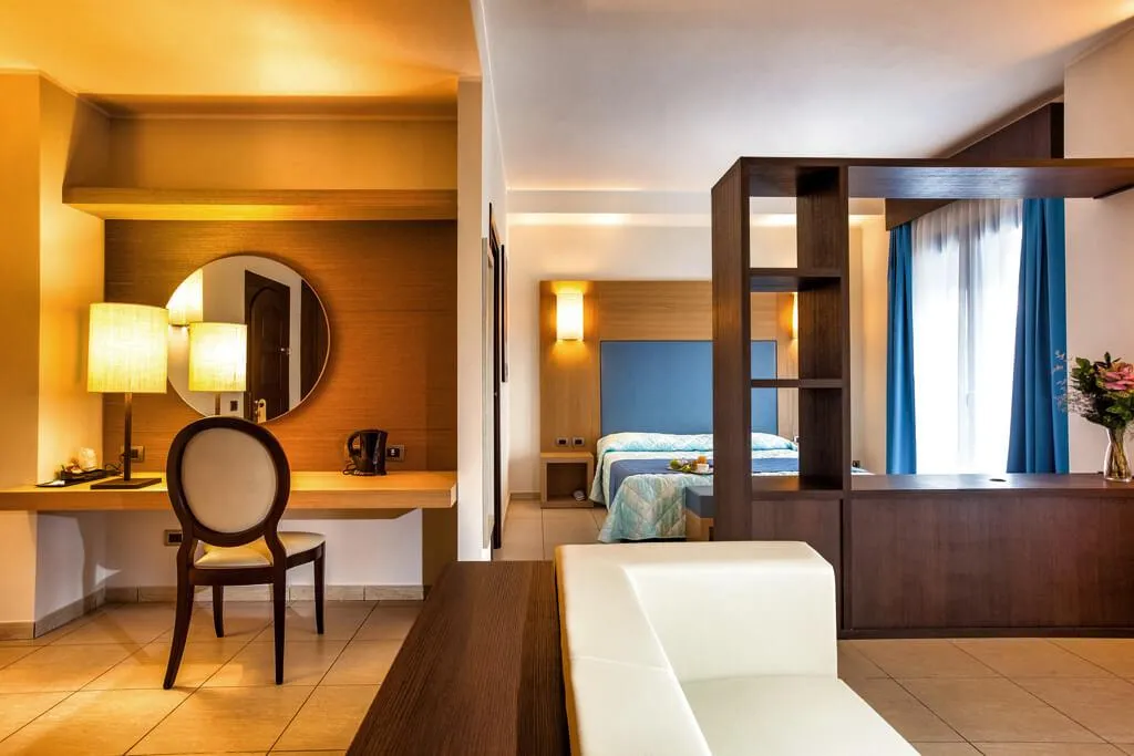 JUNIOR SUITE WITH BALCONY Room, Lu Hotel Carbonia, Cagliari