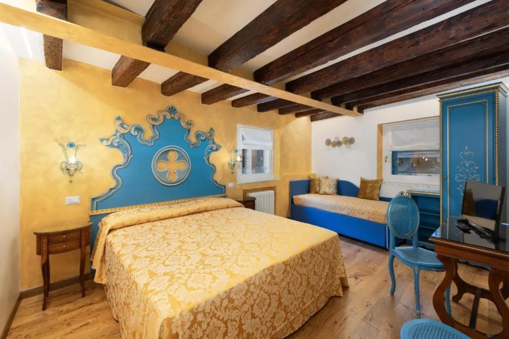 STUDIO DELUXE Room, Giorgione Hotel, Venice