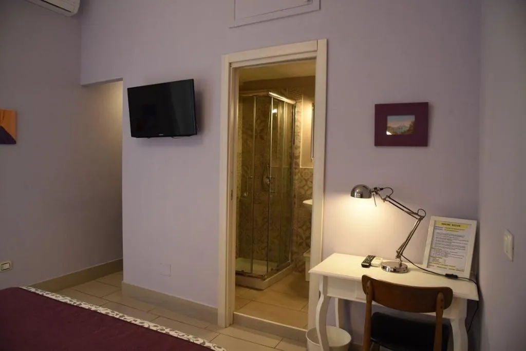 Room, Cerasella B&B, Naples
