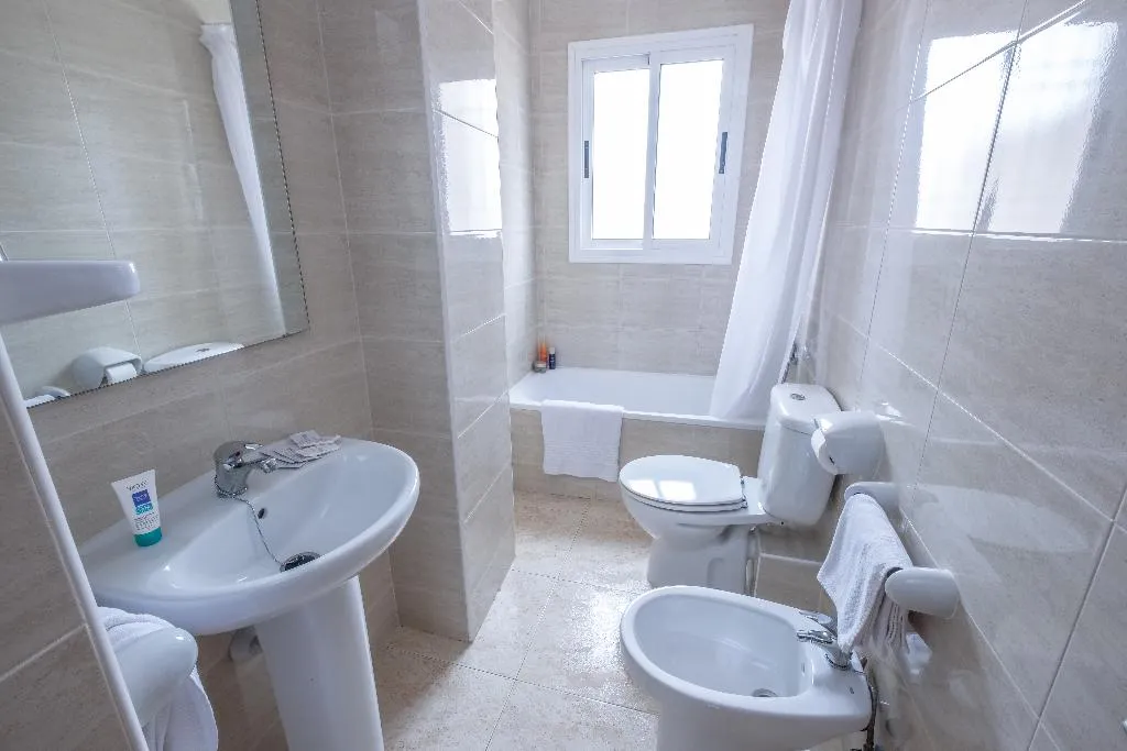 APARTMENT TWO BEDROOMS Room, Apartamentos California, Costa Dorada