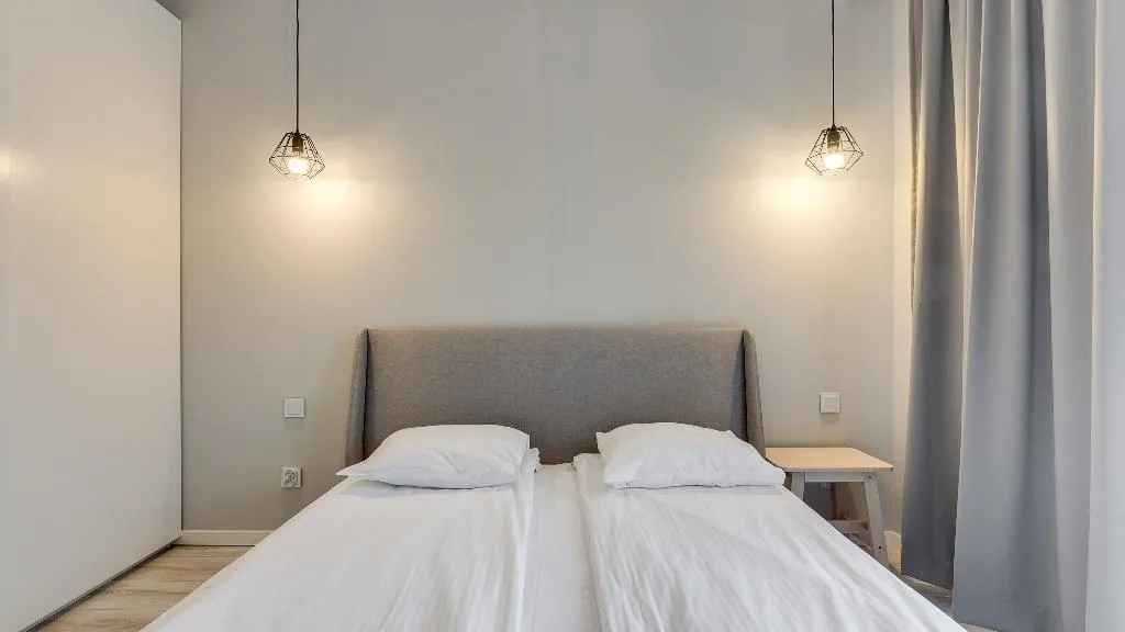 APARTMENT ONE BEDROOM Room, Dom & House Apart Chmielna Park, Gdansk