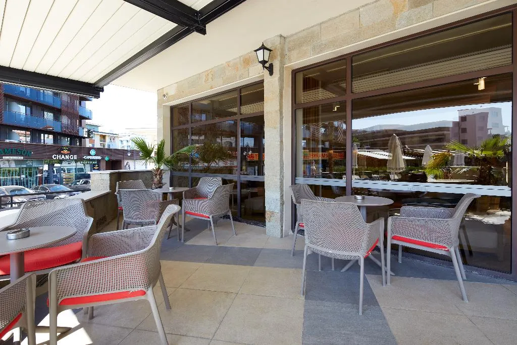 Bar, Nobel Ultra All Inclusive - Free Beach Access, Bourgas