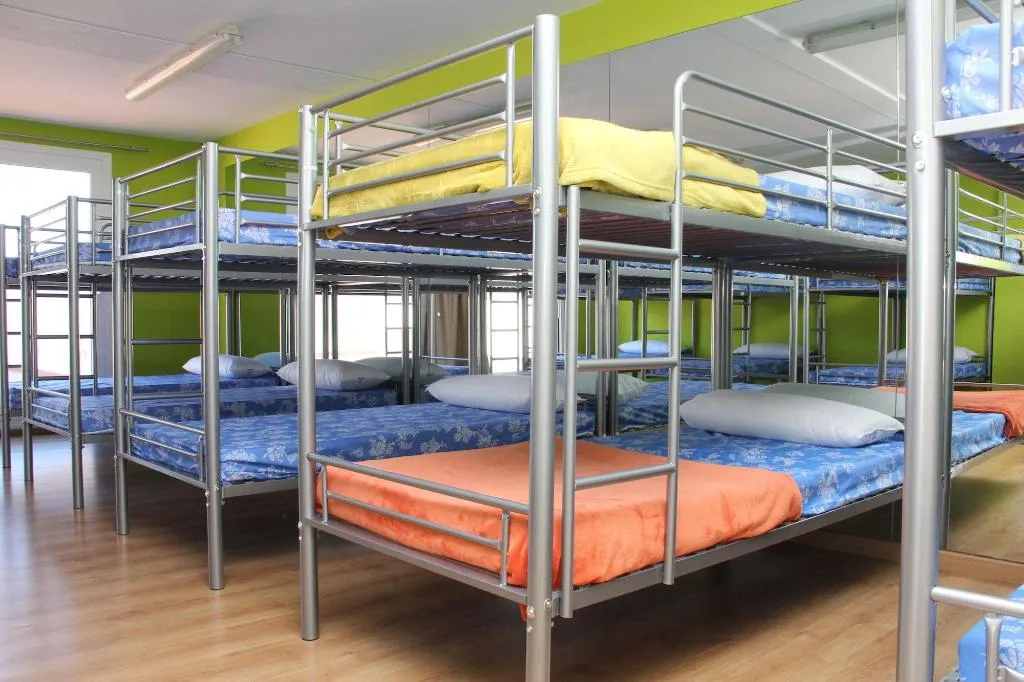 Room, Hostel & Gym Relise, Menorca