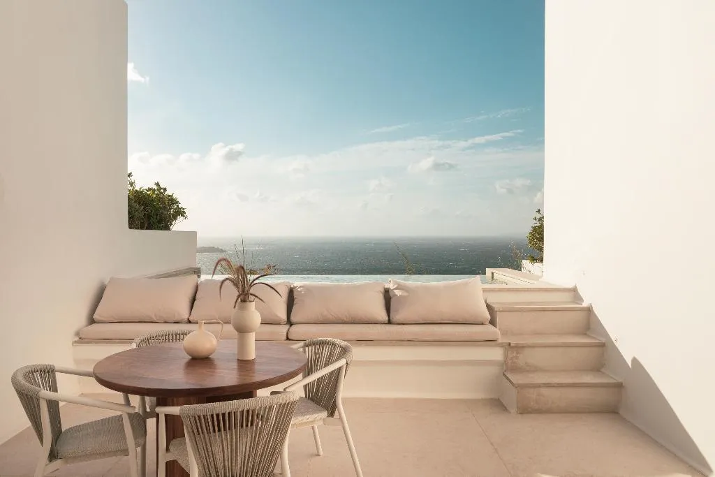 SUITE SEA VIEW WITH PRIVATE POOL Room, Lovia Mykonos, Mykonos