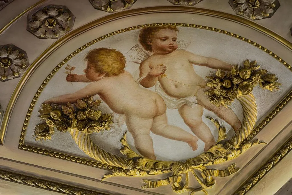 Lobby, Palazzo Guicciardini, Florence