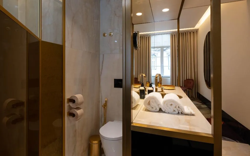 DOUBLE DELUXE Room, Madalena By the Beautique Hotels, Lisbon