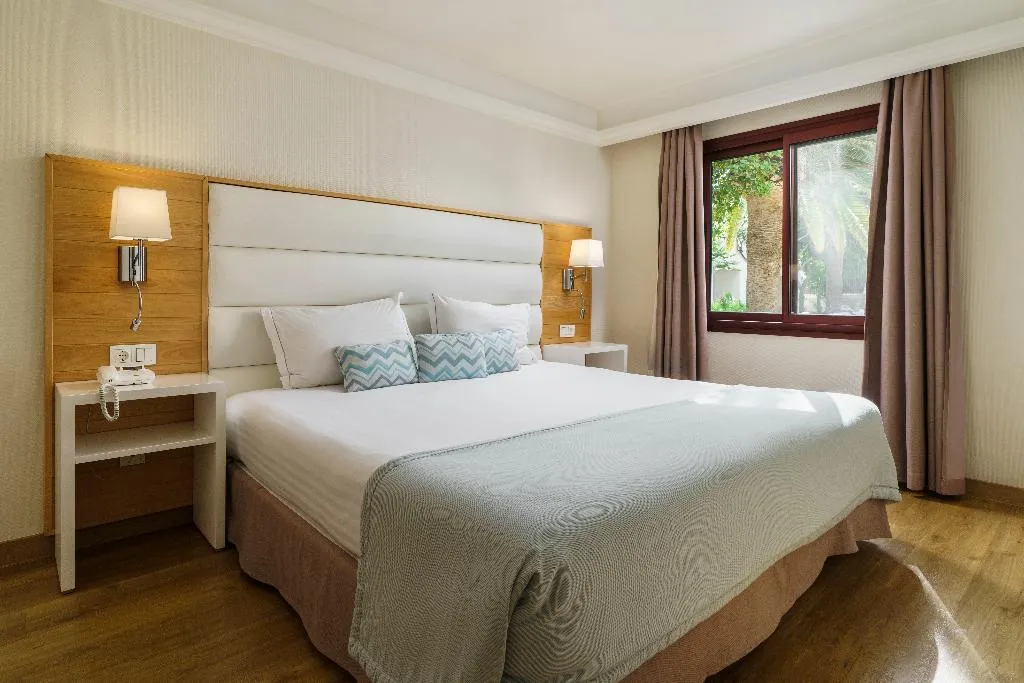 SUITE CAPACITY 5 TWO BEDROOMS Room, Alua Suites Fuerteventura, Fuerteventura