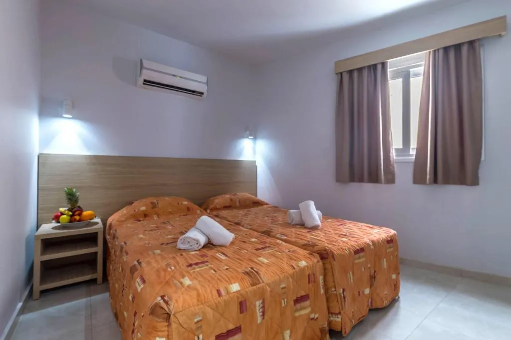 Room, Paul Marie, Cyprus