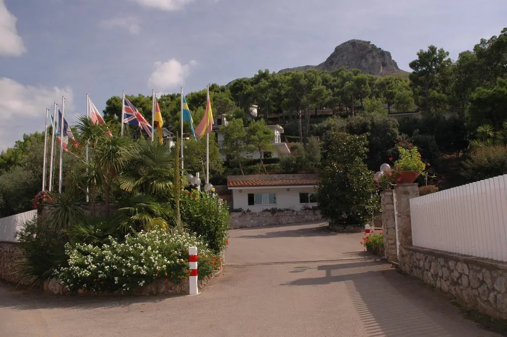 General view, Residence Costa Di Kair Ed Din, Rome