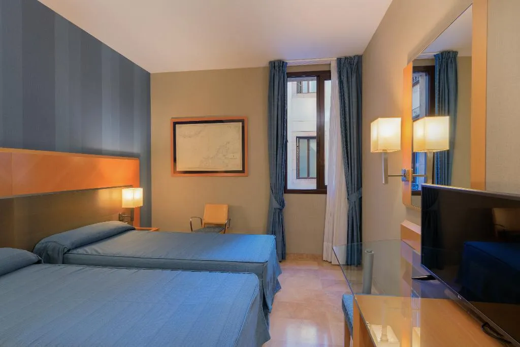 DOUBLE STANDARD Room, Del Mar, Barcelona