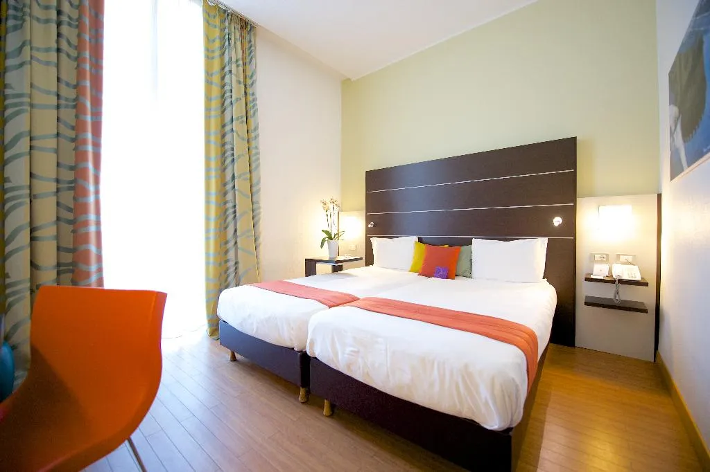 Double or Twin STANDARD Room, Mercure Napoli Centro Angioino, Naples