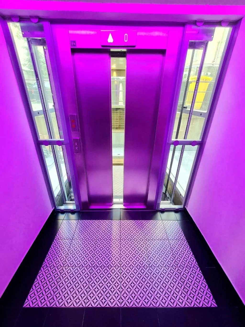 Lobby, Hotel S42, Prague