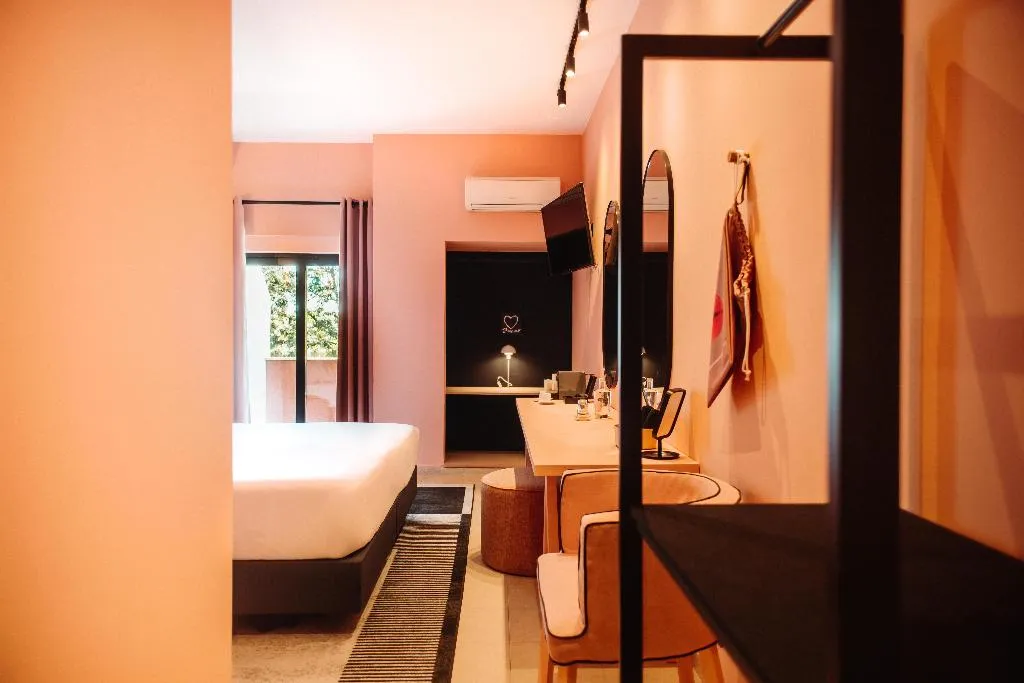 Double or Twin SUPERIOR Room, Topázio Vibe Beach Hotel & Apartments, Algarve
