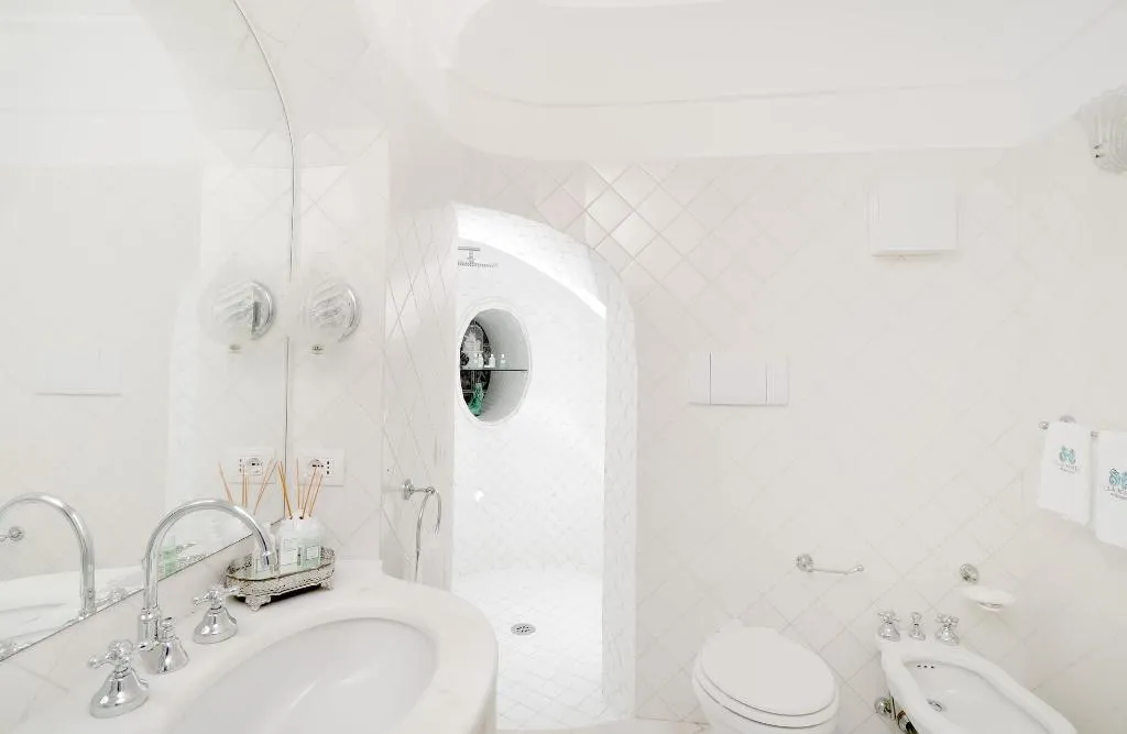 Room, Villa Boheme Exclusive Luxury Suites, Naples