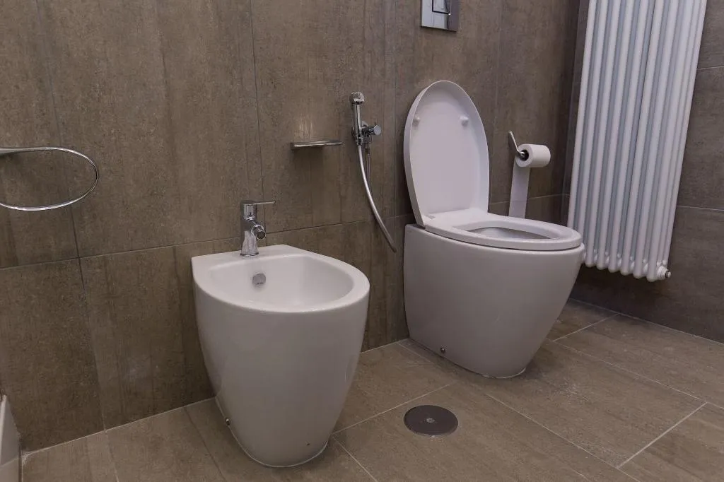 Room, Savoy Riviera, Naples