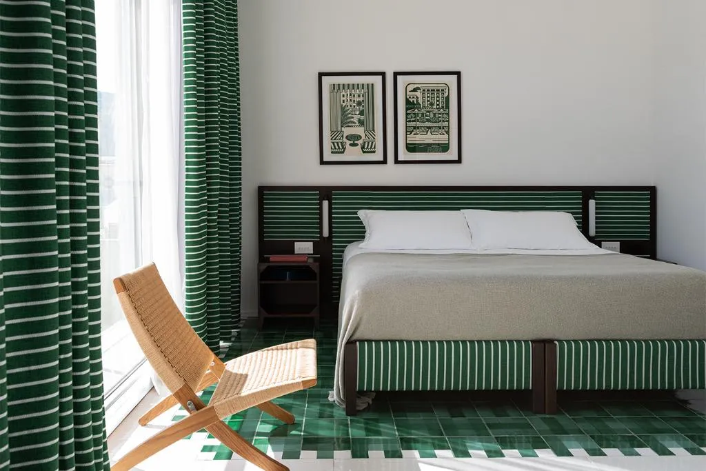 Double or Twin PREMIER Room, Grand Hotel Flora, Naples