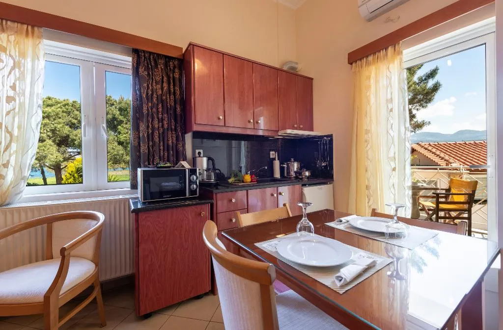 FAMILY ROOM SUPERIOR Room, Irida Resort Suites, Athens