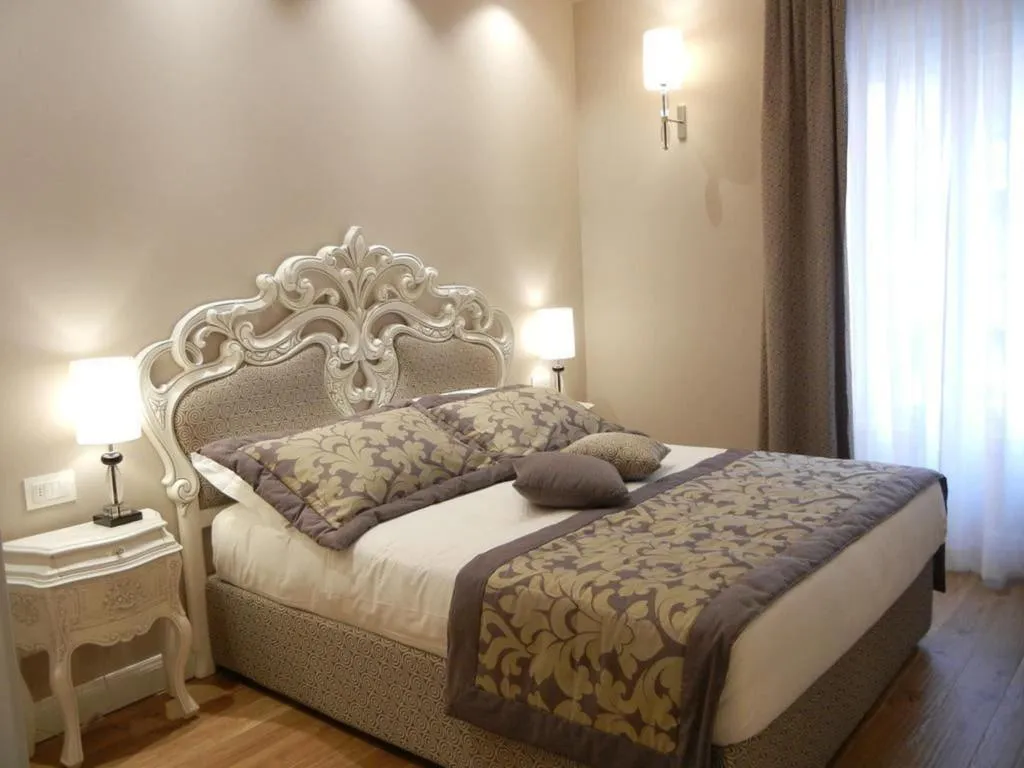 General view, Hotel Delle Nazioni, Milan
