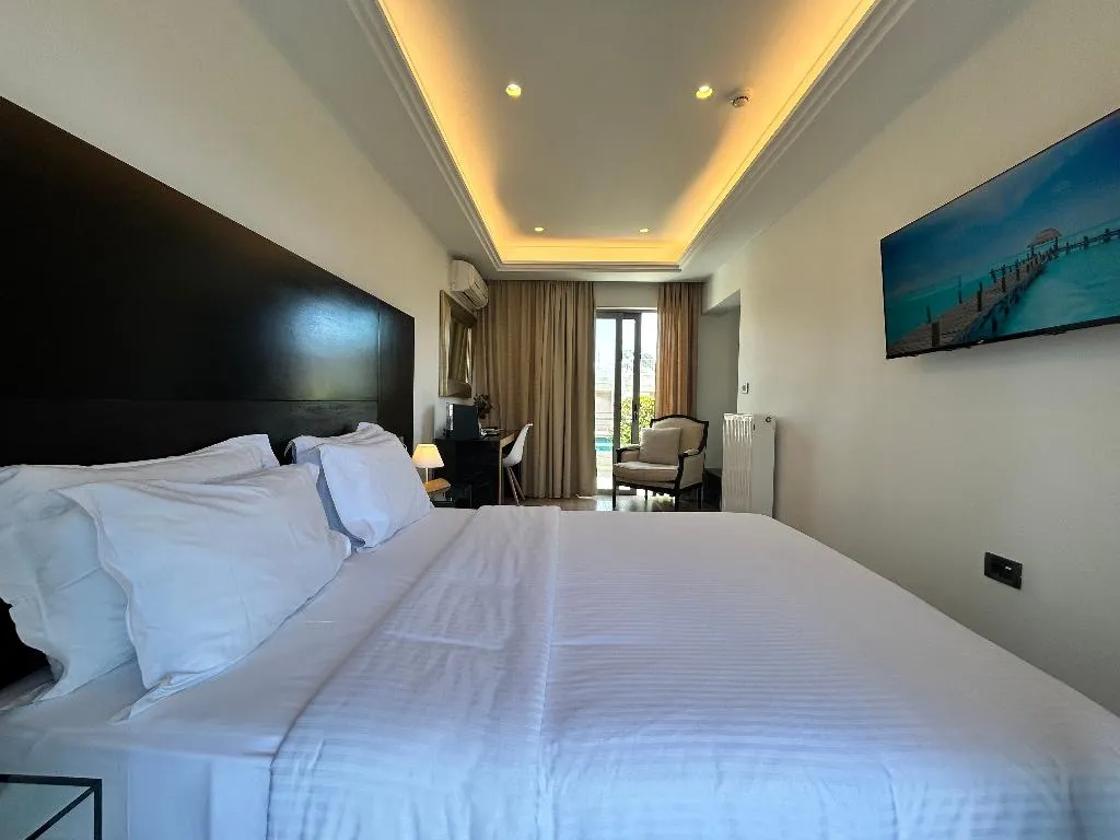 SUITE STANDARD Room, Areos, Athens