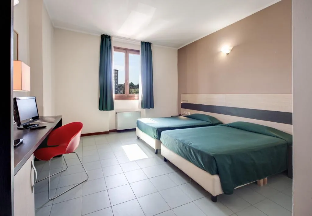 TRIPLE STANDARD Room, Alba, Rome