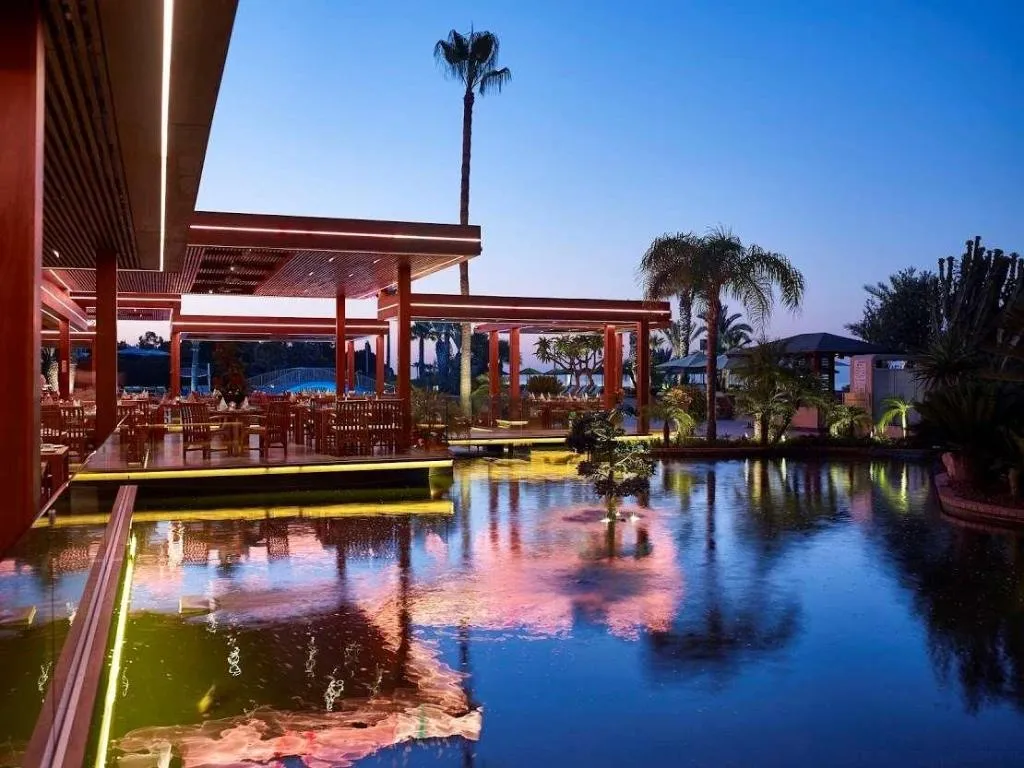 Restaurant, Four Seasons Hotel, Cyprus