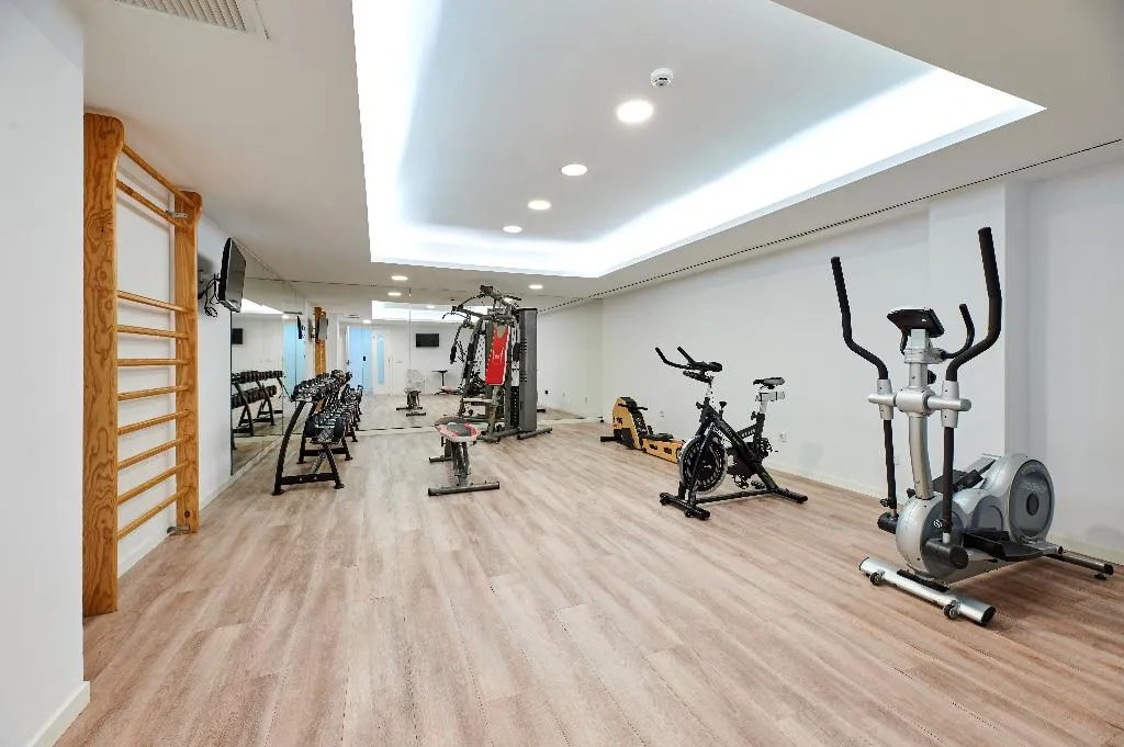 Sports and Entertainment, AluaSun Continental Park Hotel & Apartments, Majorca