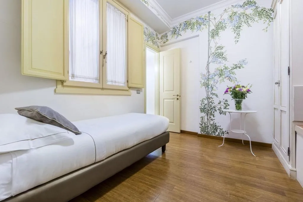 DOUBLE SUPERIOR Room, Art Atelier, Florence